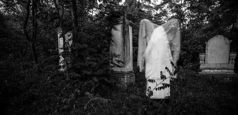 Gibt es Spuk? – Gibt es Spuk auf dem Friedhof?